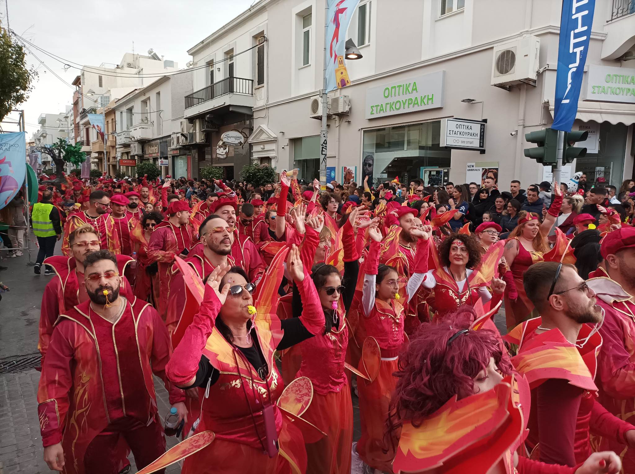 Ξεπέρασε κάθε προηγούμενο η συμμετοχή στο Καρναβάλι του Ρεθύμνου (photo)