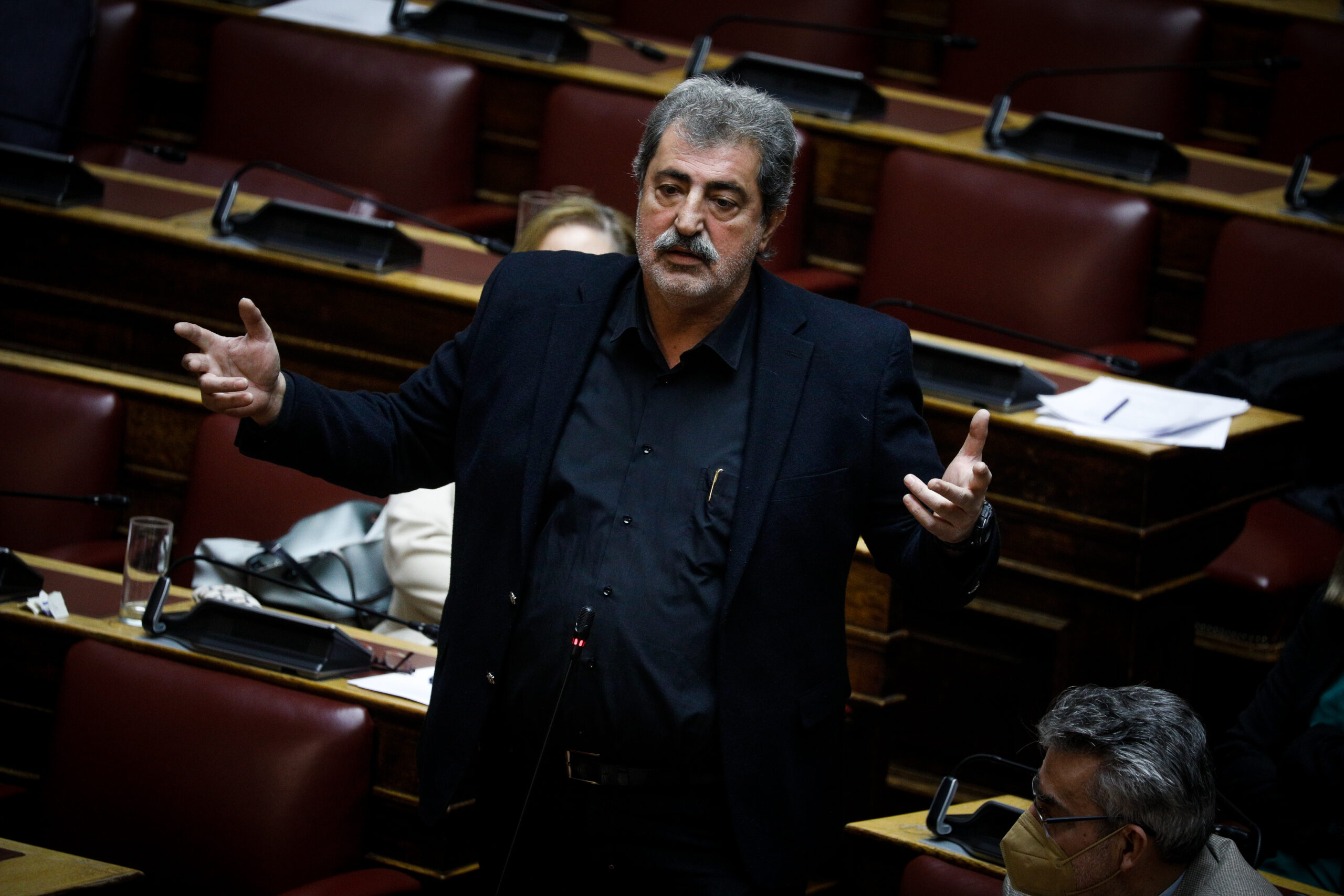 Σε τροχιά εξόδου από τα ψηφοδέλτια του ΣΥΡΙΖΑ  ο Π. Πολάκης
