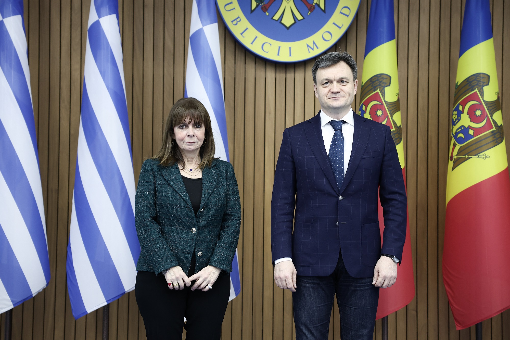 Συνάντηση της Κατερίνας Σακελλαροπούλου με τον πρωθυπουργό της Μολδαβίας