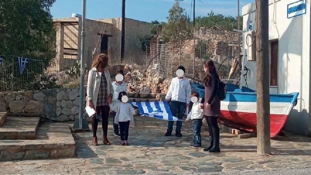 Χωρίς τηλεκπαίδευση ο Νίκος και η Κέλλυ στην ακριτική Γαύδο