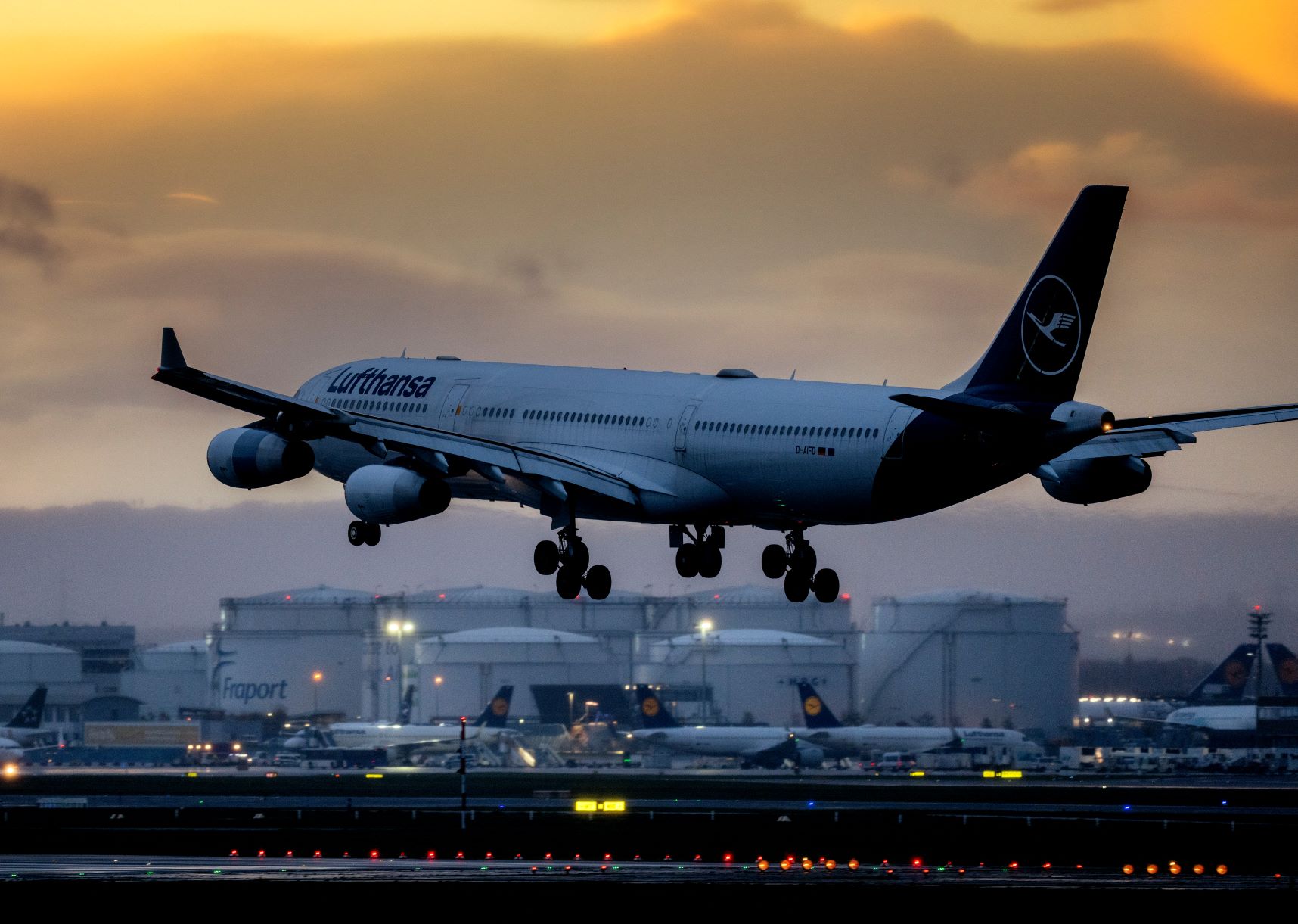 Lufthansa: Χάος σε αεροδρόμια, καθηλωμένες πτήσεις – Γιατί κατέρρευσε το ηλεκτρονικό σύστημα