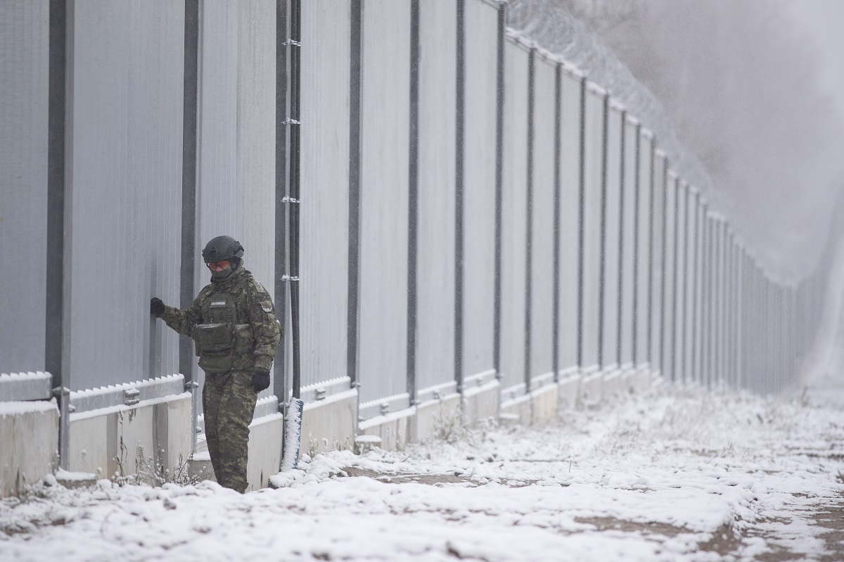 Πολωνία -Λευκορωσία: Κλείνει το συνοριακό πέρασμα εμπορευμάτων – Ουρές 40 χιλιομέτρων