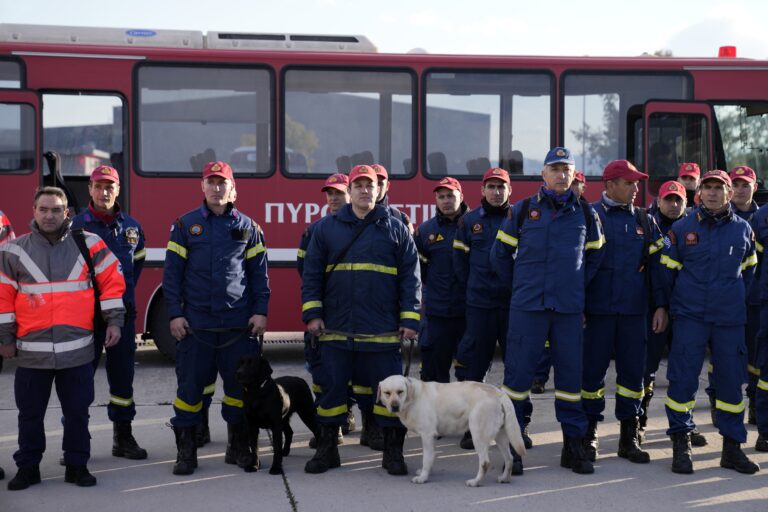 Εκπρόσωπος ΕΜΑΚ για επιχειρήσεις στην Τουρκία: Επί 2,5 μέρες προσπαθούσαμε στο ίδιο οικοδομικό τετράγωνο – Τεράστια η καταστροφή