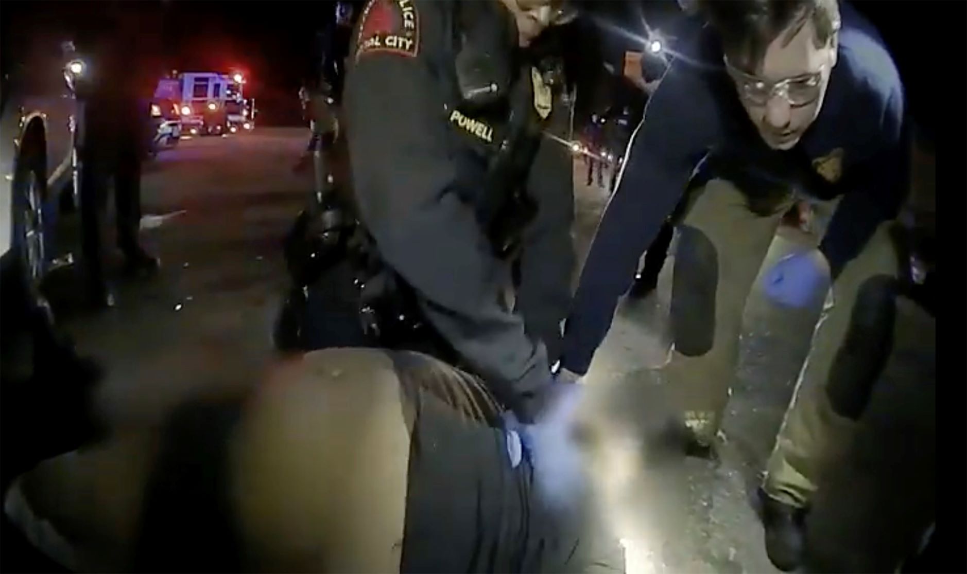 ΗΠΑ: Στη δημοσιότητα το βίντεο με τη σύλληψη Αφροαμερικανού που πέθανε από χτυπήματα με τέιζερ