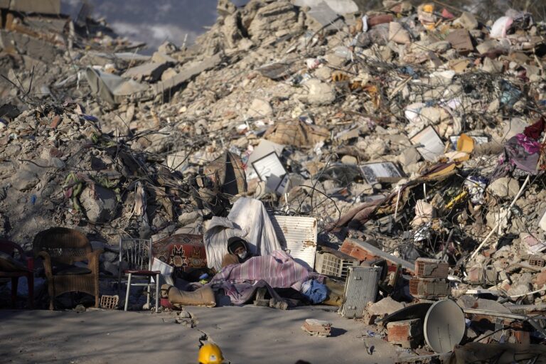 Συρία: Ο πρόεδρος Άσαντ δέχεται τη βοήθεια του ΟΗΕ – Χαιρετίζει την απόφαση ο Γκουτέρες
