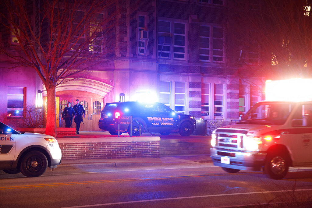 Πυρά σε πανεπιστημιούπολη στo Mίσιγκαν: Τουλάχιστον 3 νεκροί – Νεκρός ο δράστης