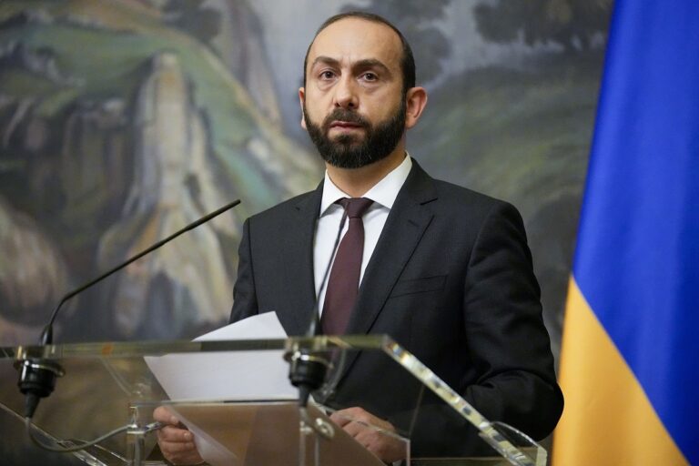 Στην Τουρκία σήμερα ο ΥΠΕΞ της Αρμενίας – Συνομιλίες με τον Tούρκο ομόλογό του