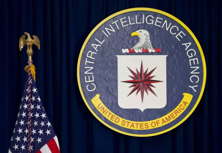 Διευθυντής CIA: Δεν πρέπει να «υποτιμώνται» οι «φιλοδοξίες» του προέδρου της Κίνας για την Ταϊβάν