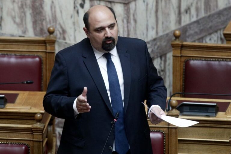 Χρ. Τριαντόπουλος: Με διάταξη επιδοτούμενη ακτοπλοϊκή σύνδεση Β.Εύβοιας με Β.Σποράδες
