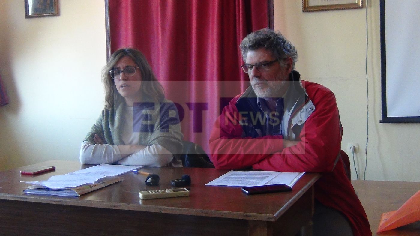 Χίος: Συνέντευξη τύπου προέδρων Συλλόγου δασκάλων-νηπιαγωγών και ΕΛΜΕ Χίου (βίντεο)