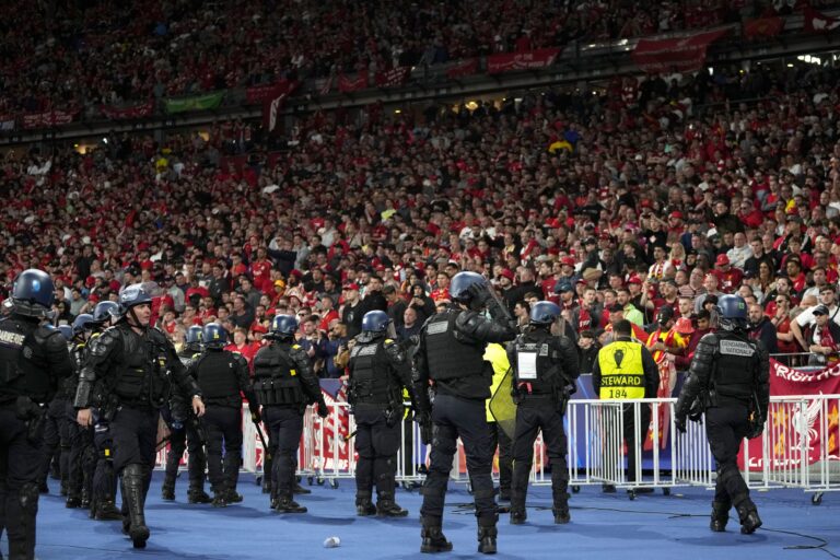 UEFA: Έκθεση την καθιστά «κυρίως υπεύθυνη» για το χάος στον τελικό του Champions League στο Παρίσι το 2022