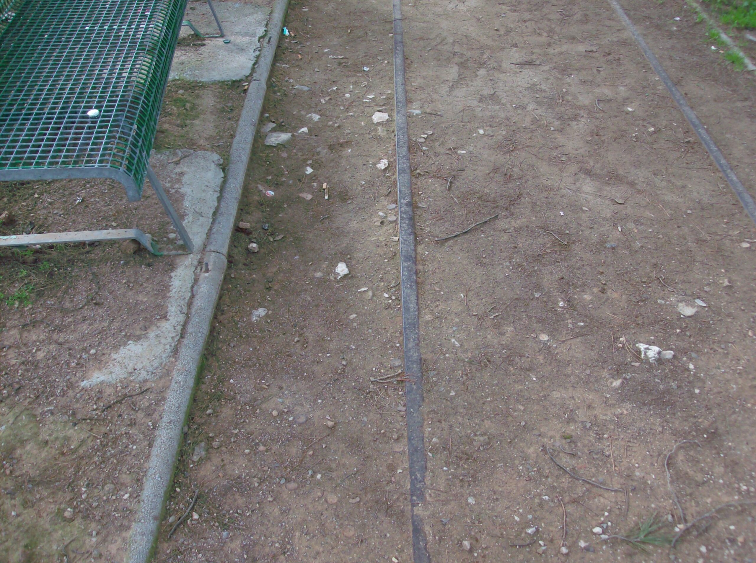 Στις παλιές σιδηροδρομικές ράγες του «ελληνικού Μάντσεστερ» (φωτορεπορτάζ)