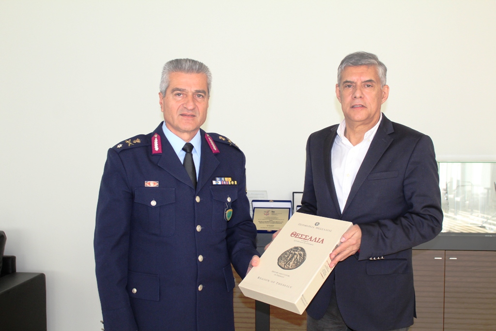 Με τον νέο Γενικό αστυνομικό Δ/ντη Θεσσαλίας συναντήθηκε ο Κ.Αγοραστός