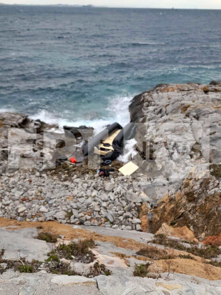 Λέσβος: Σε εξέλιξη επιχείρηση του Λιμενικού μετά από ναυάγιο – 3 νεκροί, 27 διασωθέντες