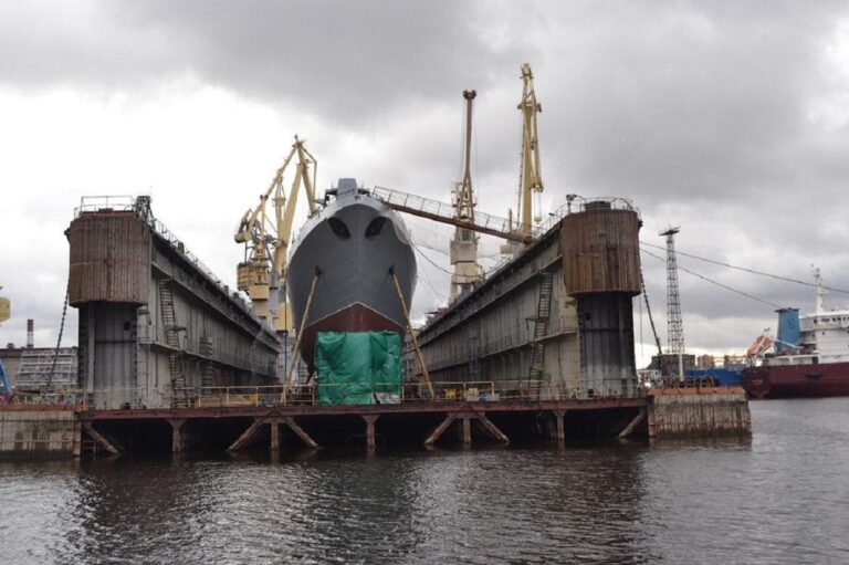 Ρωσία: Ο στόλος αποκτά νέα πανίσχυρη φρεγάτα