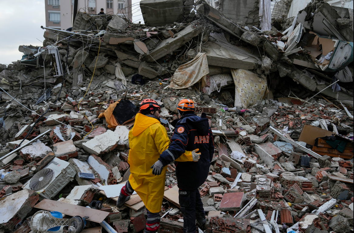 «Σεισμός με ισχύ όσο 130 ατομικές βόμβες» – Η ανάρτηση Τούρκου σεισμολόγου για την «αναμενόμενη συμφορά»