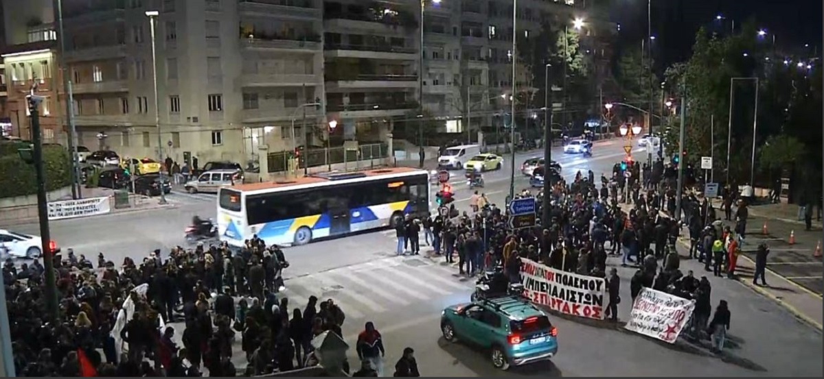 Κ. Μπακογιάννης: Στο ψέμα Χρυσή Αυγή η Δημοκρατία χρειάζεται αλήθεια