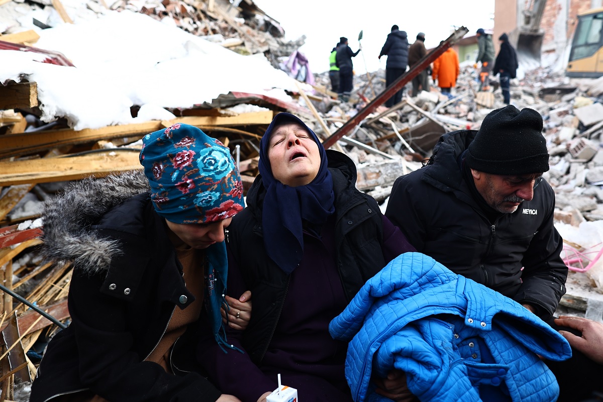 Ηράκλειο: Στο πλευρό των σεισμόπληκτων Τούρκων και Σύρων δήμοι και φορείς