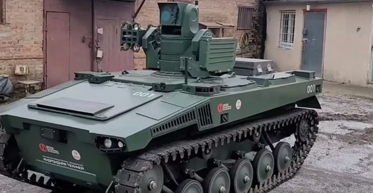 «Κυνηγοί των Leopards»: Ρομποτικά άρματα μάχης κατασκευάζει η Ρωσία ως απάντηση στην Ουκρανία