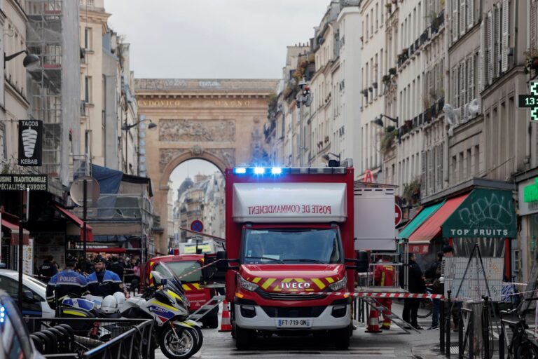 Γαλλία: Νεκρά επτά παιδιά και η μητέρα τους από πυρκαγιά στο σπίτι τους