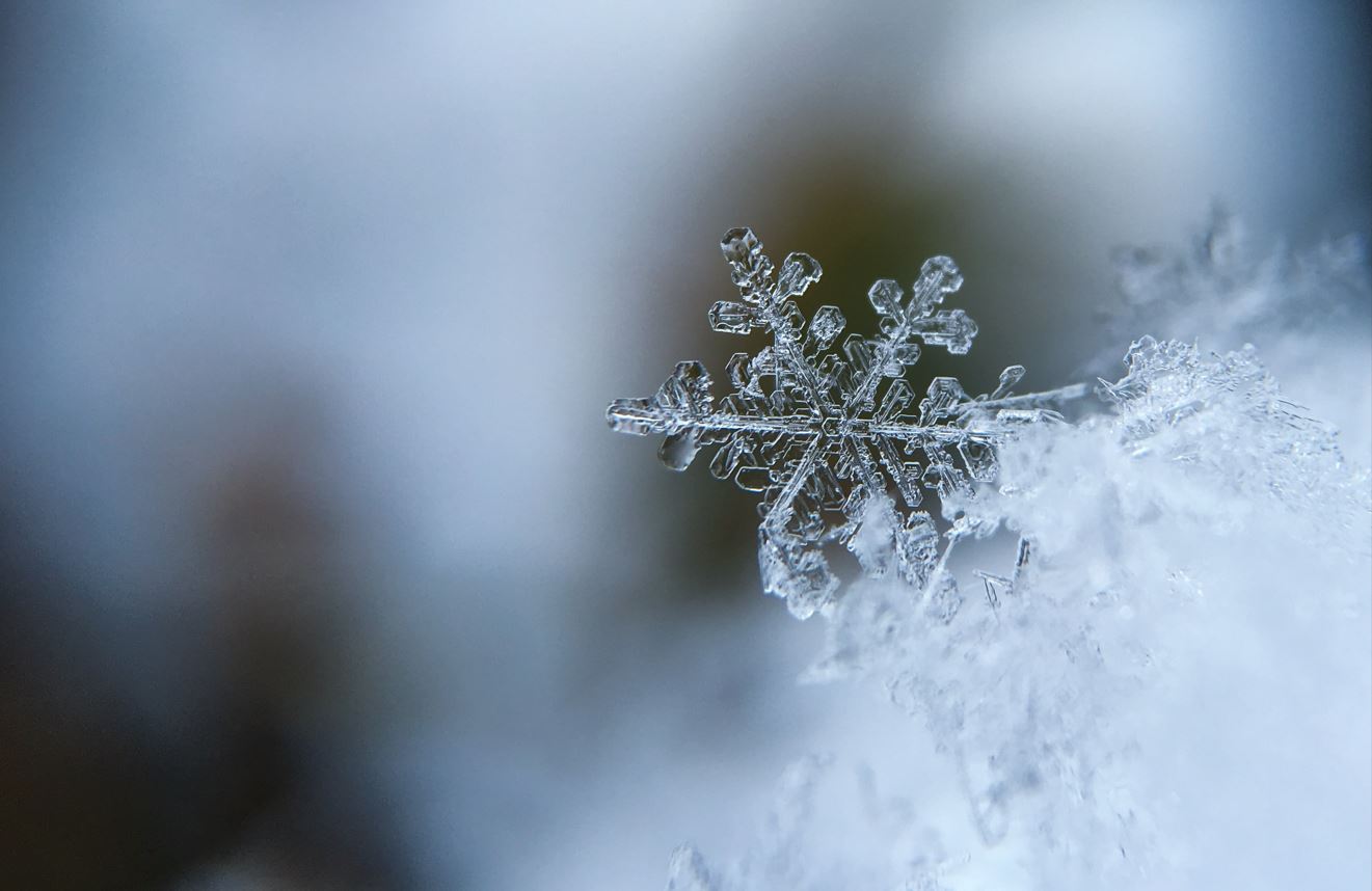 Ο καιρός με την Ν. Ζιακοπούλου: Με τοπικές χιονοπτώσεις και επικίνδυνο παγετό οι επόμενες ώρες (video)