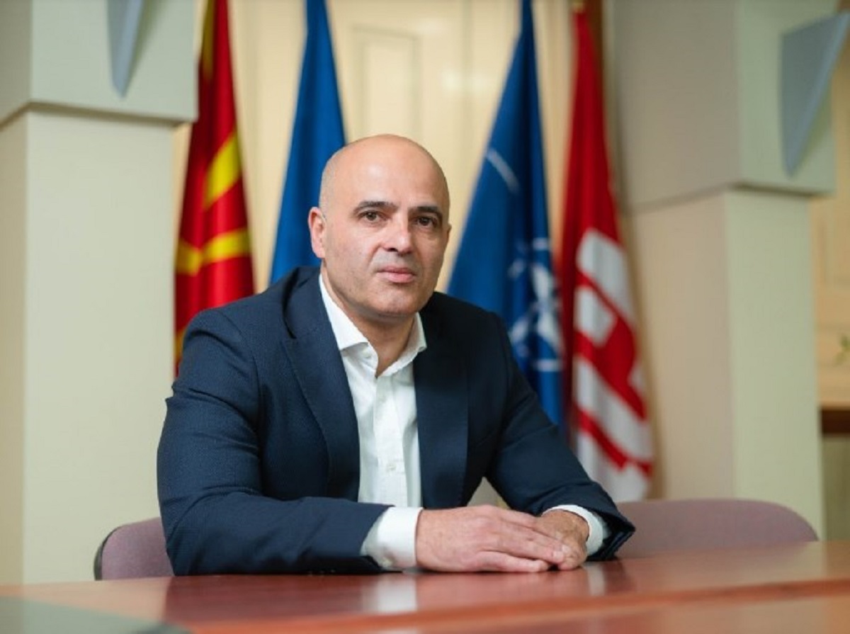 Βόρεια Μακεδονία: «Μίνι» ανασχηματισμός της κυβέρνησης από τον πρωθυπουργό Ντιμίταρ Κοβάτσεφσκι