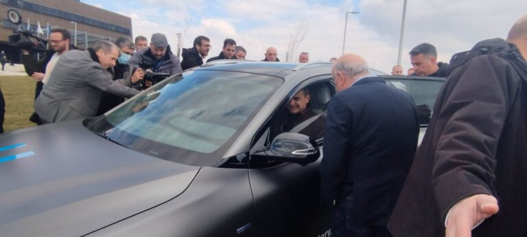 Στην Περιφέρεια Δ. Μακεδονίας με όχημα υδρογόνου ο πρωθυπουργός Κ. Μητσοτάκης (βίντεο)