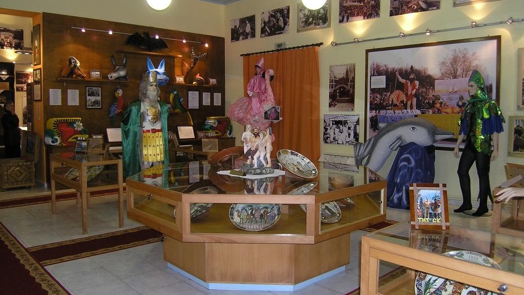 Το καρναβαλικό μουσείο της Αγιάσου και η μακρόχρονη καρναβαλική παράδοση