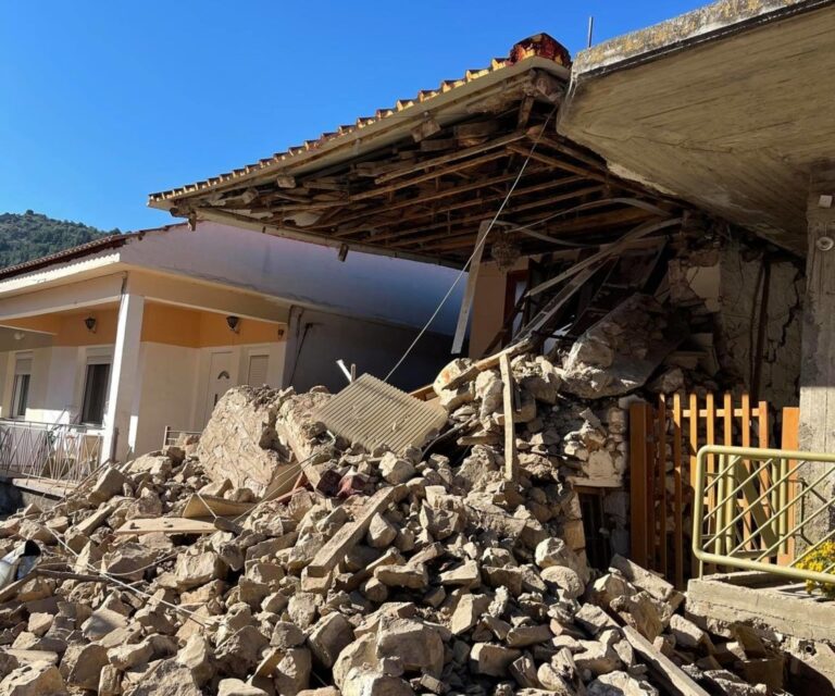 Αναστολή καταβολής του ΕΝΦΙΑ για τους σεισμόπληκτους στο ν. Λάρισας ζητά ο Β. Κόκκαλης