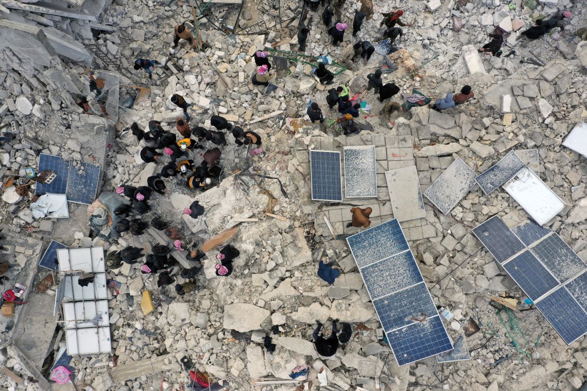 Υπό την απειλή των Ρίχτερ Τουρκία και Συρία – Οι εκτιμήσεις των σεισμολόγων και η ελληνική ανταπόκριση