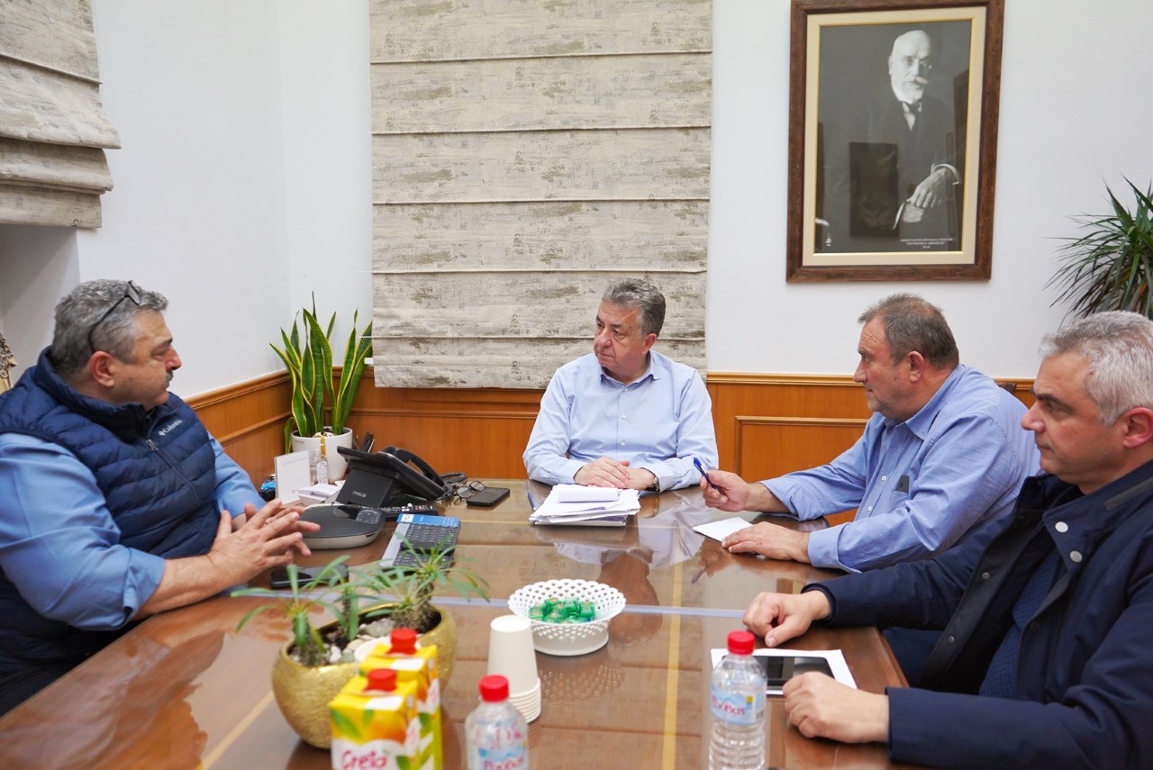 Τα έργα και οι μελέτες στον Δήμο Κισσάμου στο επίκεντρο συνάντησης στην Περιφέρεια Κρήτης