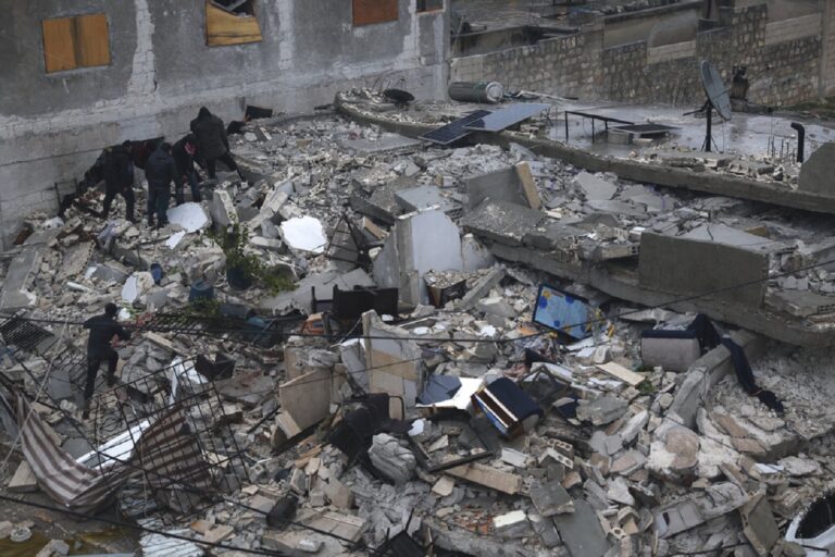 Σεισμός στην Τουρκία: Έτοιμη η Ελλάδα να αποστείλει βοήθεια