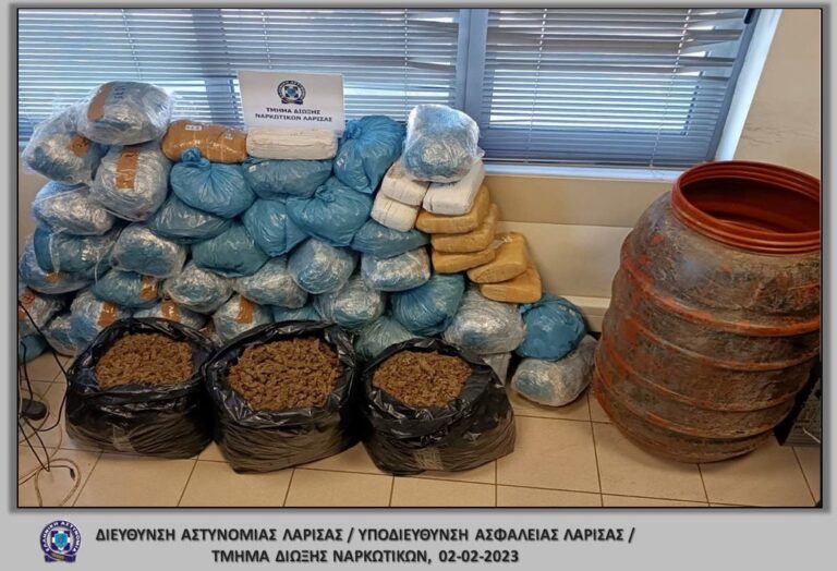Βαρέλια με 71 κιλά χασίς εντόπισε η Αστυνομία στην Κυπάρισσο