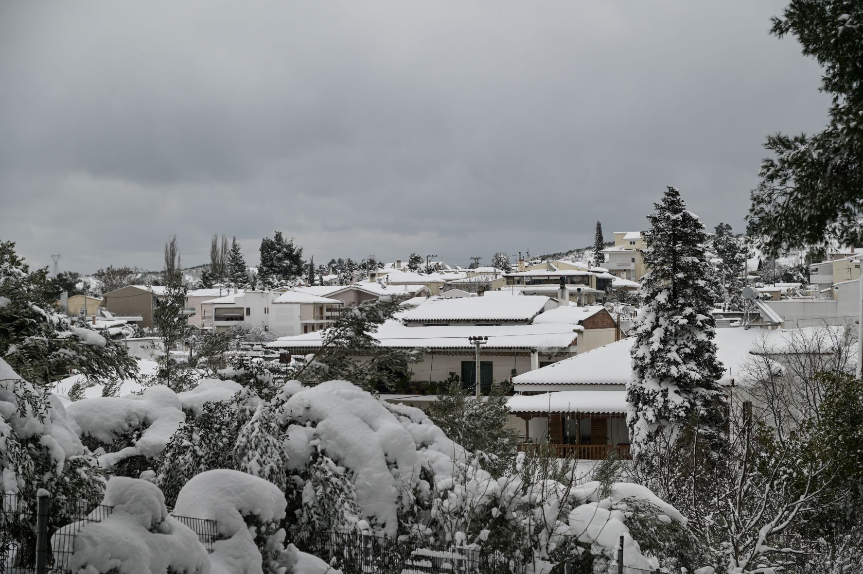 Meteo: Νέο κύμα κακοκαιρίας από το απόγευμα –  Καταιγίδες, χιονοπτώσεις και θυελλώδεις άνεμοι