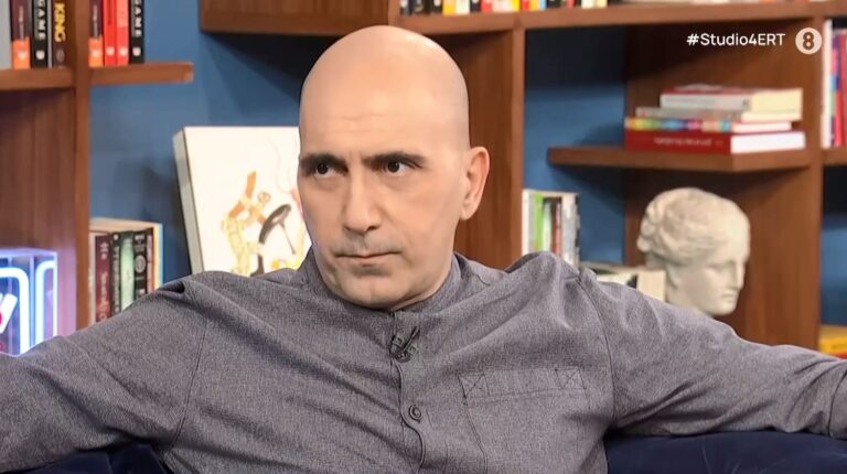 Ο Αλ. Καλπακίδης έρχεται ως «κακός» στο «Κάνε ότι κοιμάσαι» – Όσα αποκάλυψε στο «Στούντιο 4»