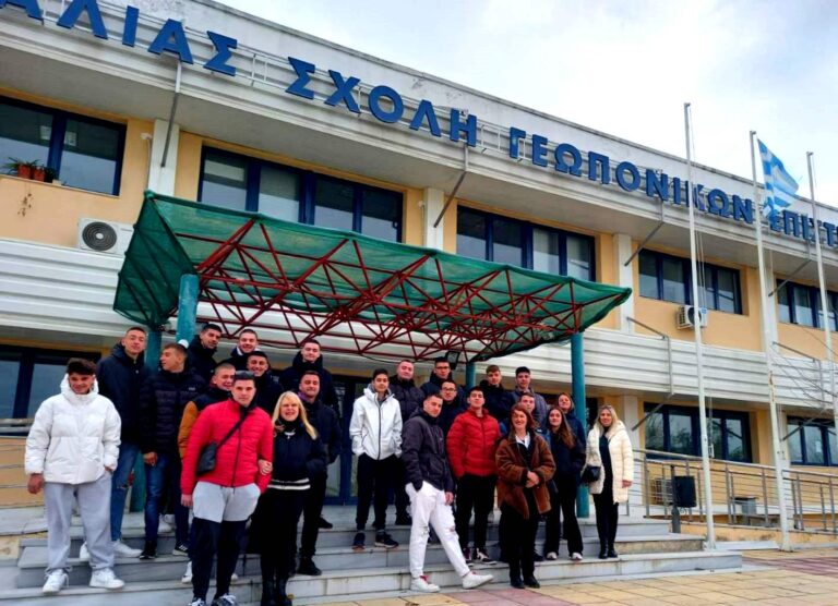 Εκπαιδευτική επίσκεψη του ΕΠΑΛ Τυρνάβου στη Γεωπονική Σχολή του Πανεπιστημίου Θεσσαλίας
