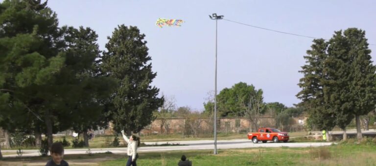 Γιόρτασαν τα Κούλουμα οι Θεσσαλονικείς αλλά χωρίς χαρταετούς