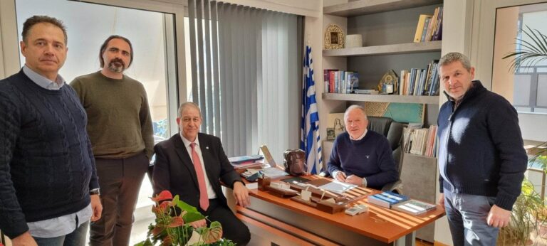 Συνάντηση Αθ. Λιούπη με τον Σύλλογο Φυσικοθεραπευτών Μαγνησίας