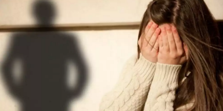 Νέα Σμύρνη: Καταθέτει στο Ανηλίκων η 14χρονη για την υπόθεση μαστροπείας – Απολογούνται την Παρασκευή οι 3 συλληφθέντες