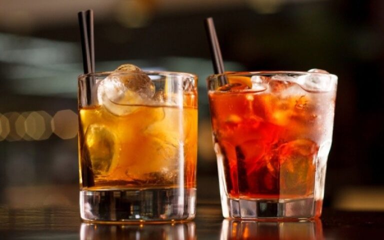 Πώς γίνεται η νοθεία στα ποτά – Ποιοι είναι οι κίνδυνοι για την υγεία σύμφωνα με τον Ν. Θωμαΐδη
