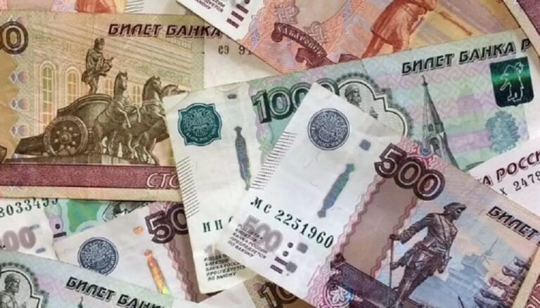 Η Μόσχα ενέκρινε την αποπληρωμή των ρωσικών δανείων προς τη Σερβία σε ρούβλια