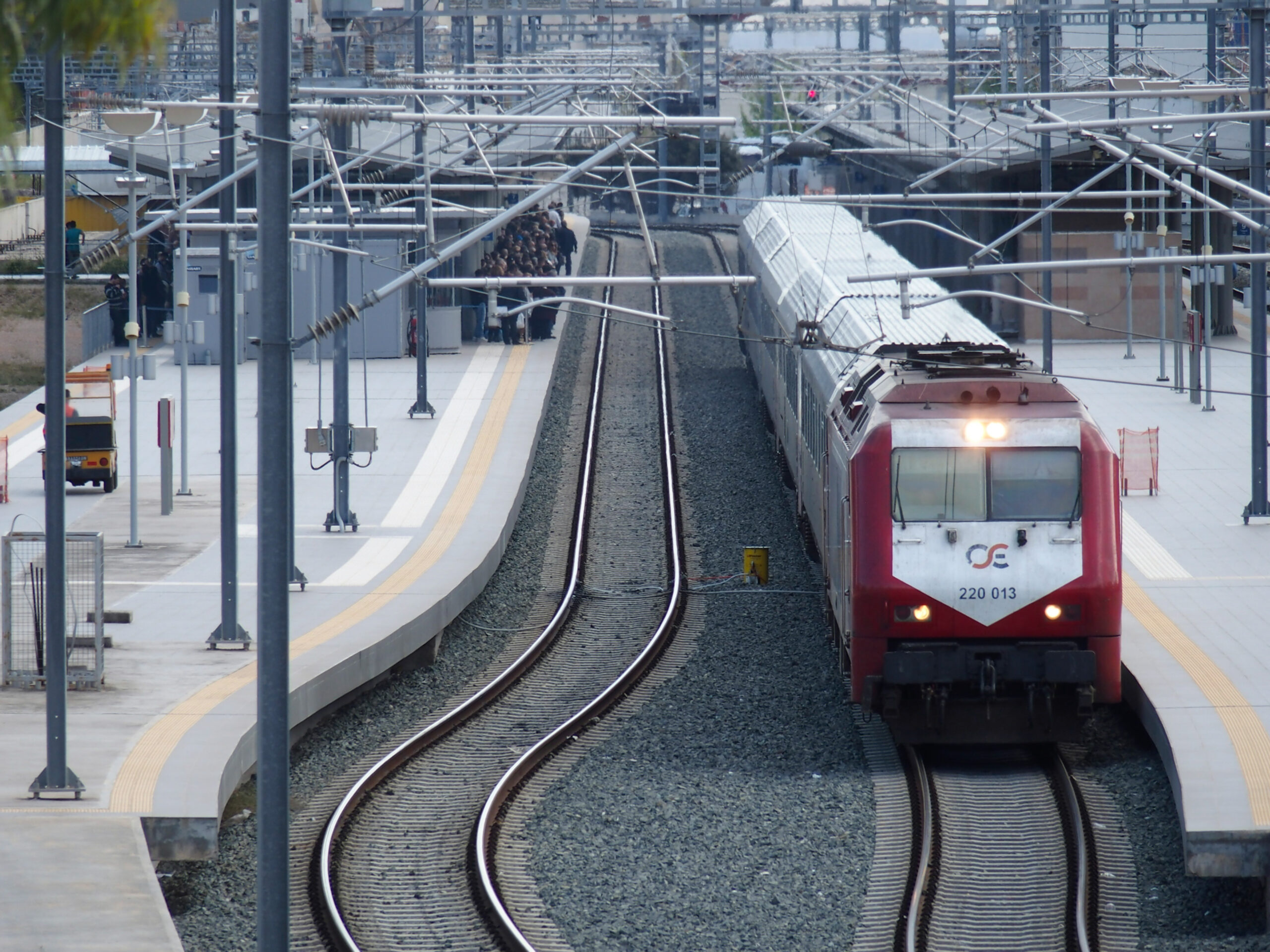 Tην Τετάρτη 22/3 επιστρέφουν τα τρένα στις ράγες – Πώς θα γίνει η επανεκκίνηση