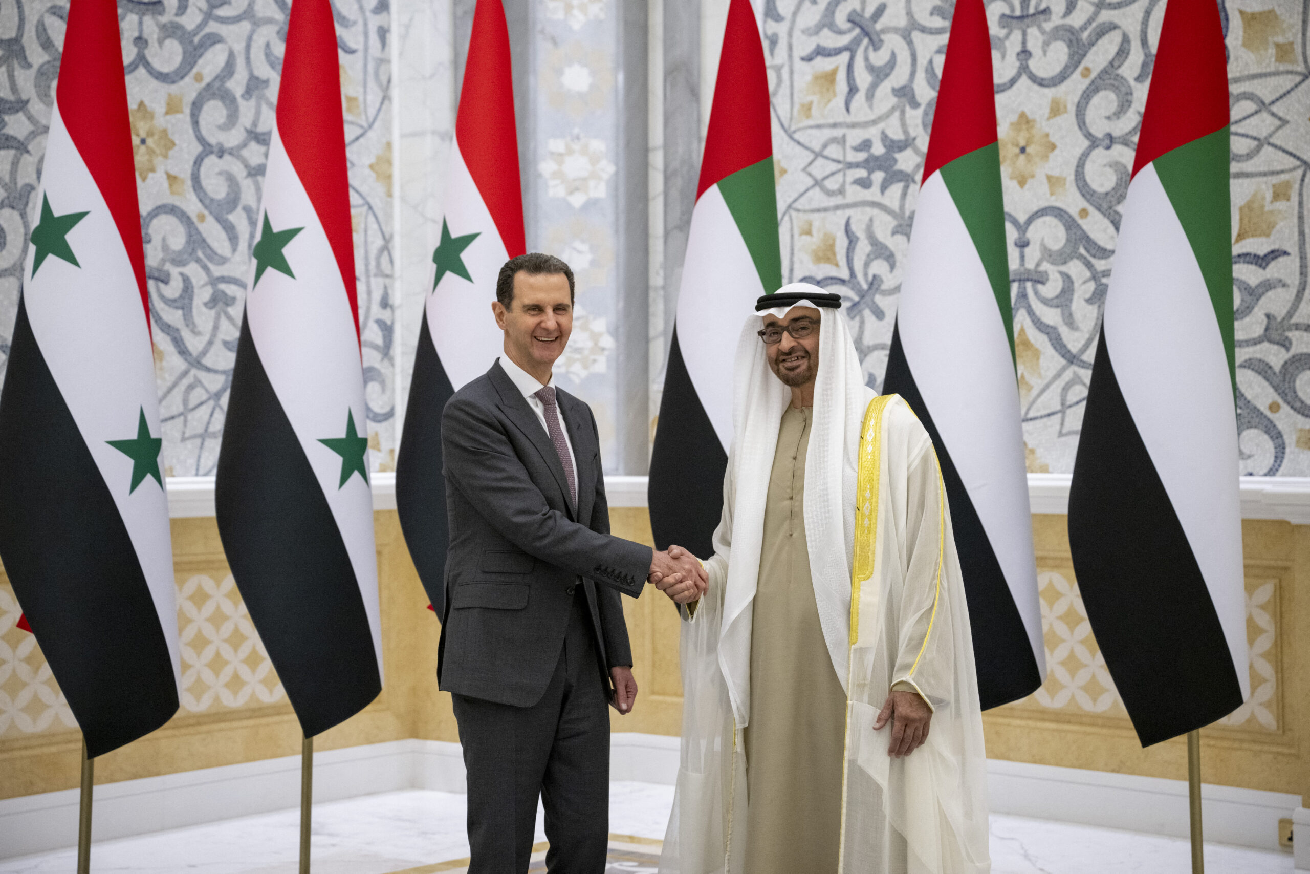 Τα Ηνωμένα Αραβικά Εμιράτα θέλουν την επιστροφή της Συρίας στην «αραβική οικογένεια»