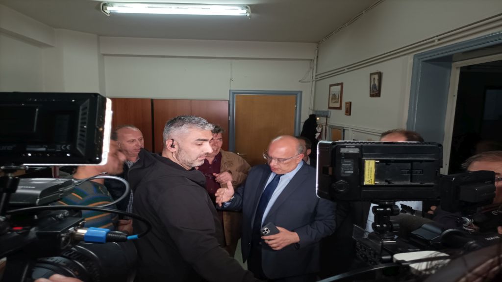 1679332720079 Επίσκεψη του υφυπουργού Μεταφορών στον ΟΣΕ Λάρισας