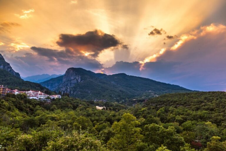 Ανησυχία των ξενοδόχων για την προσβασιμότητα των τουριστών εν’ όψει καλοκαιριού
