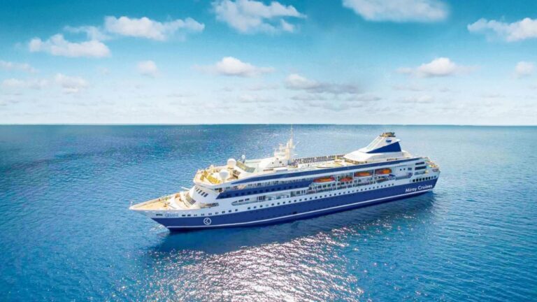 Η Life at Sea Cruises ανακοίνωσε κρουαζιέρα τριών ετών για 90.000 δολάρια το άτομο