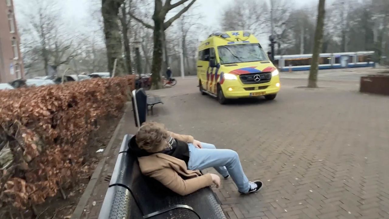 amsterdam-campaign-stay-away