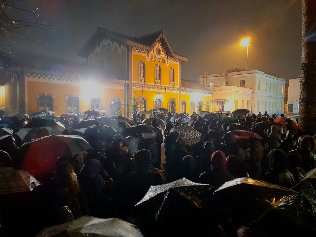 Θλίψη, οργή και ένα βαρύ κατηγορώ από φοιτητές, πανεπιστημιακούς, ΑΔΕΔΥ, συλλογικότητες