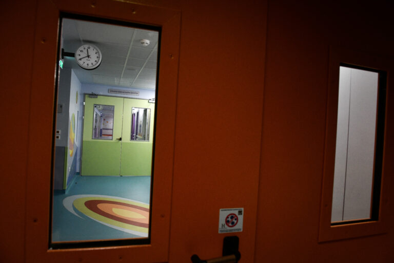 ECDC: Τρεις θάνατοι παιδιών από στρεπτόκοκκο Α στην Ελλάδα το 2023