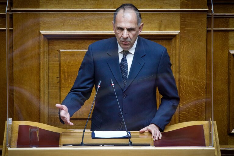 Τέμπη: Ο Γ. Γεραπετρίτης αναλαμβάνει το υπουργείο Μεταφορών – Παραιτήθηκαν οι επικεφαλής του ΟΣΕ και ΕΡΓΟΣΕ